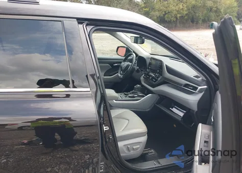 2020 Toyota Highlander Xle из США, поврежденный, VIN 5TDGZRAH9LS001078